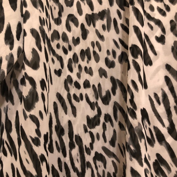 Chico’s animal print blouse. - Picture 4 of 4